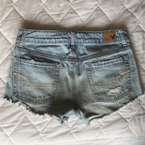 American Eagle Outfitters - Hi-Rise Festival Jean Shorts - Picture 2 of 4